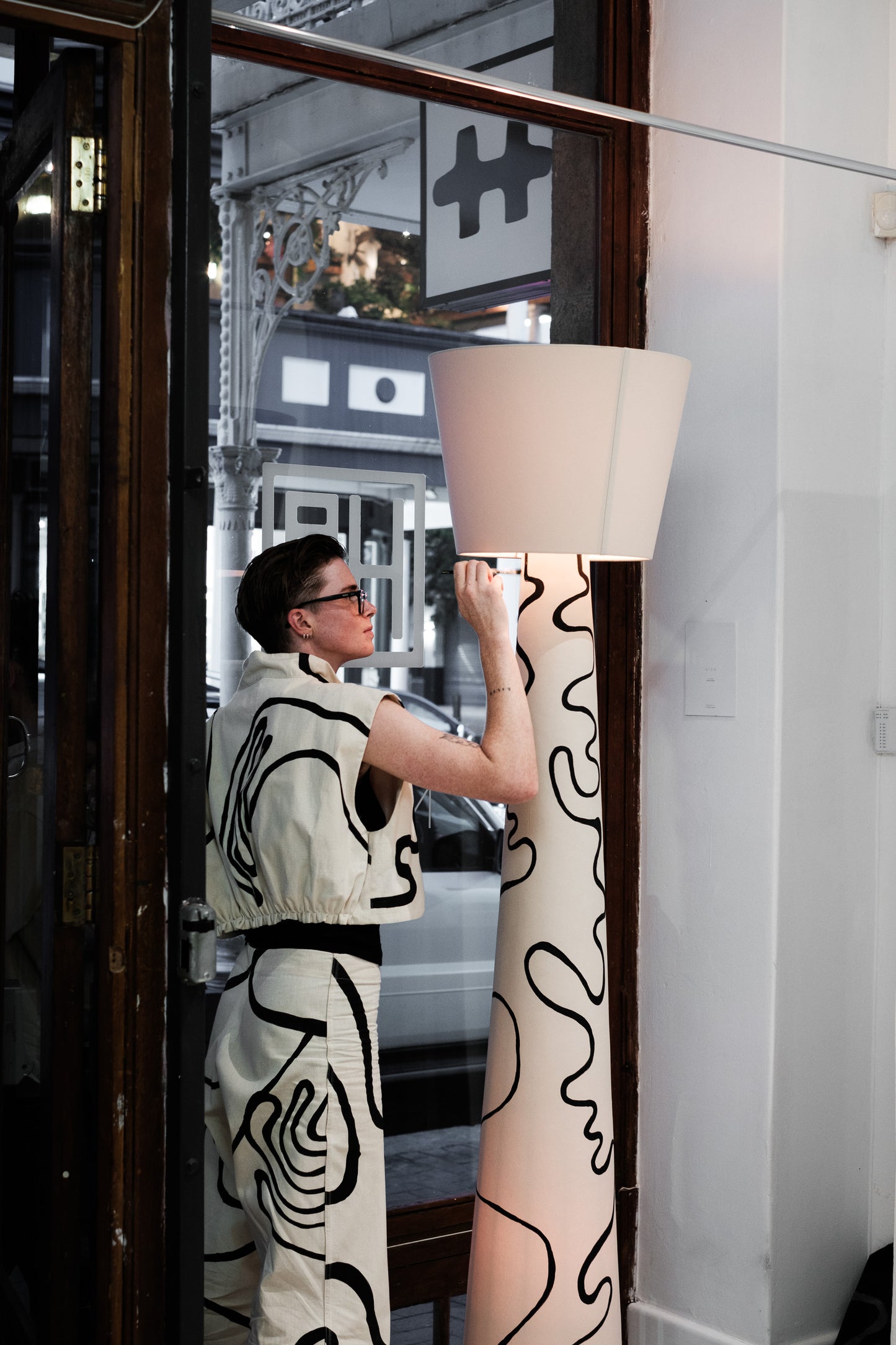 W E N D Y | Floor Lamp