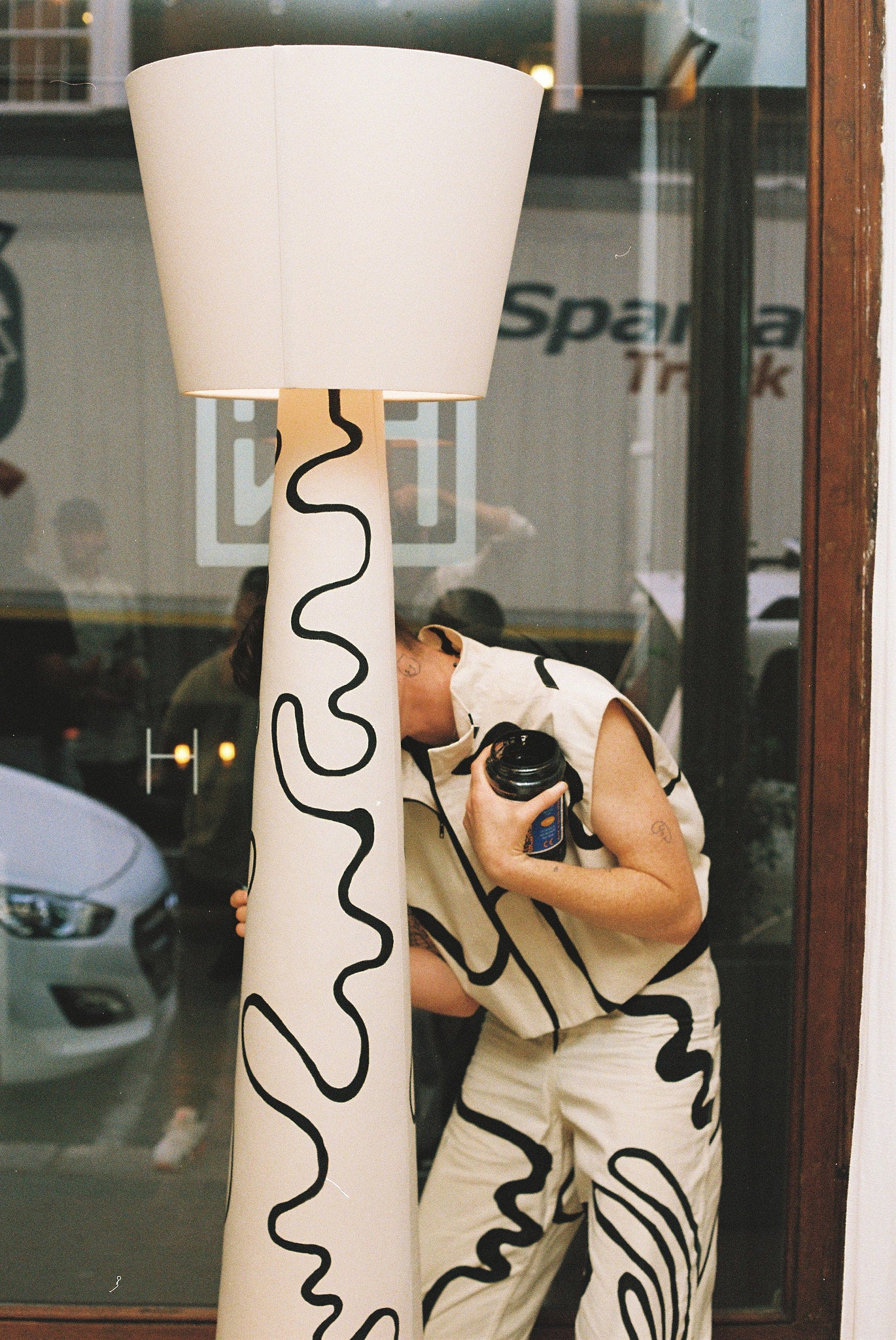 W E N D Y | Floor Lamp