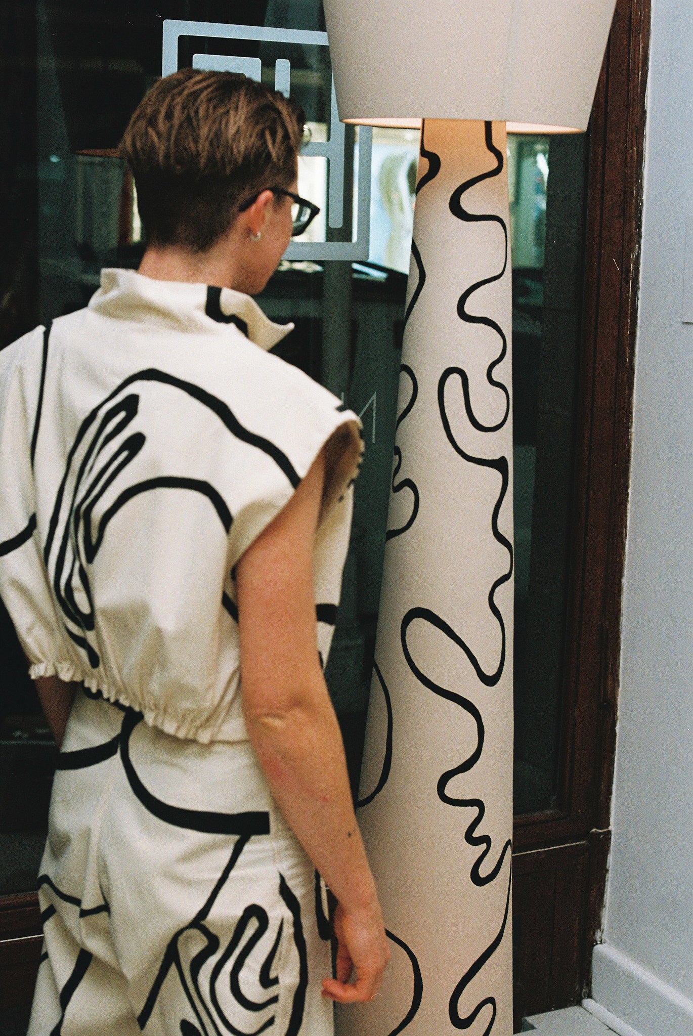 W E N D Y | Floor Lamp
