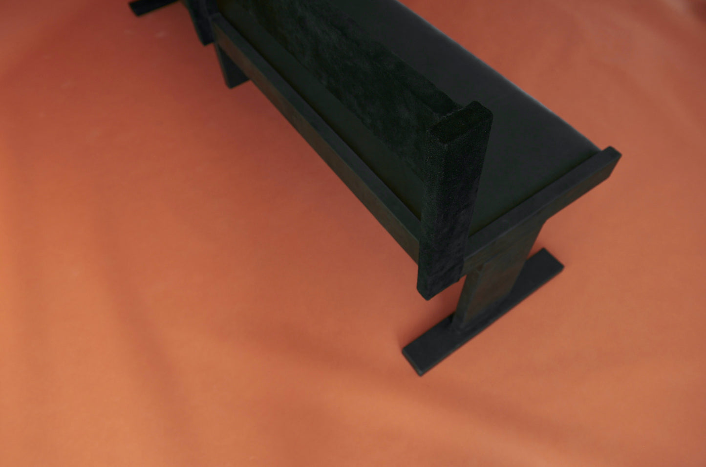 K E E V A | Bench | Limited Edition