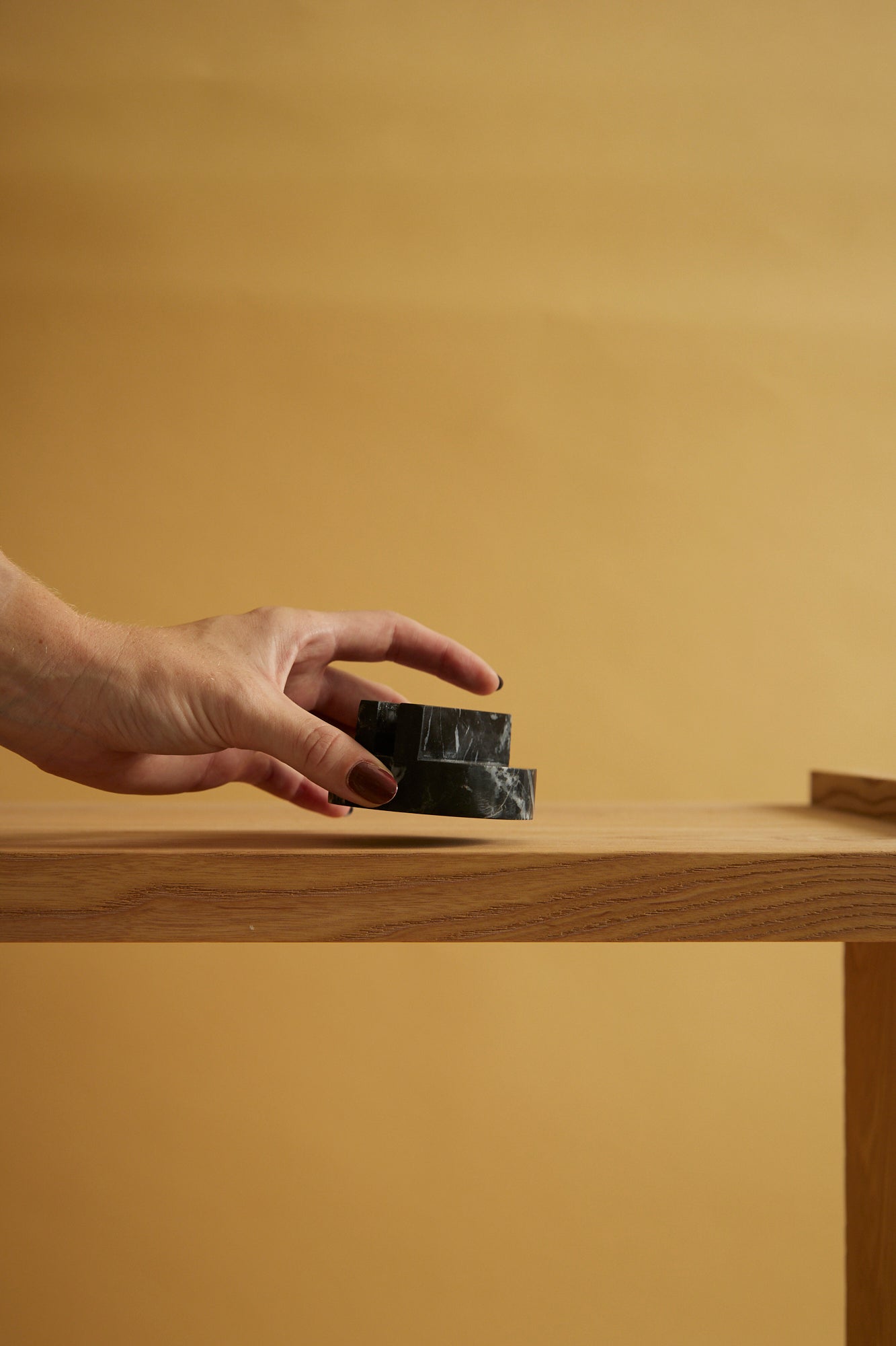 J D | Insert | Marble – N I S H