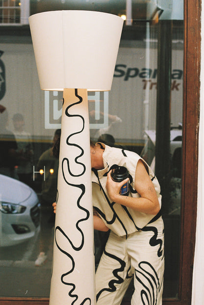 W E N D Y | Floor Lamp
