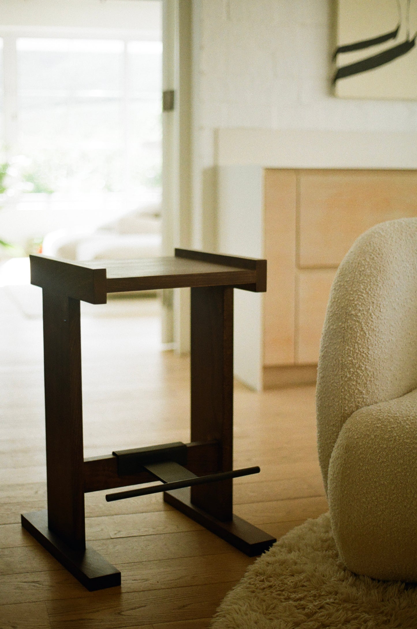 G I G I | Backless Counter Stool