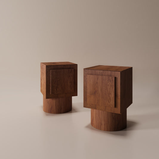 K I K I | Solid Oak Nightstand