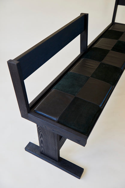 K E E V A | Bench
