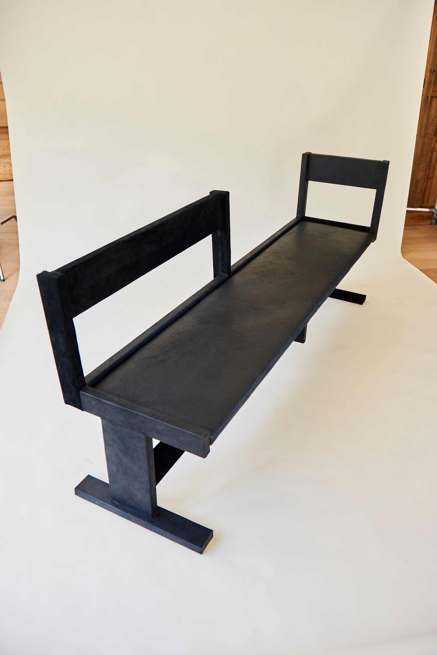 K E E V A | Bench | Limited Edition